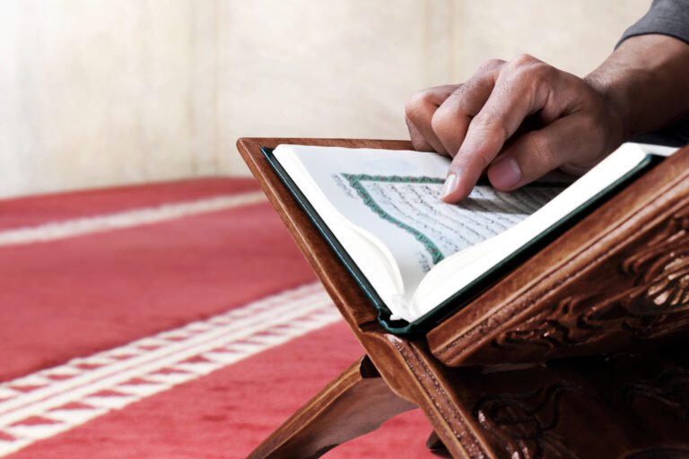 The Best Way to Memorize the Quran: Effective Techniques & Tips
